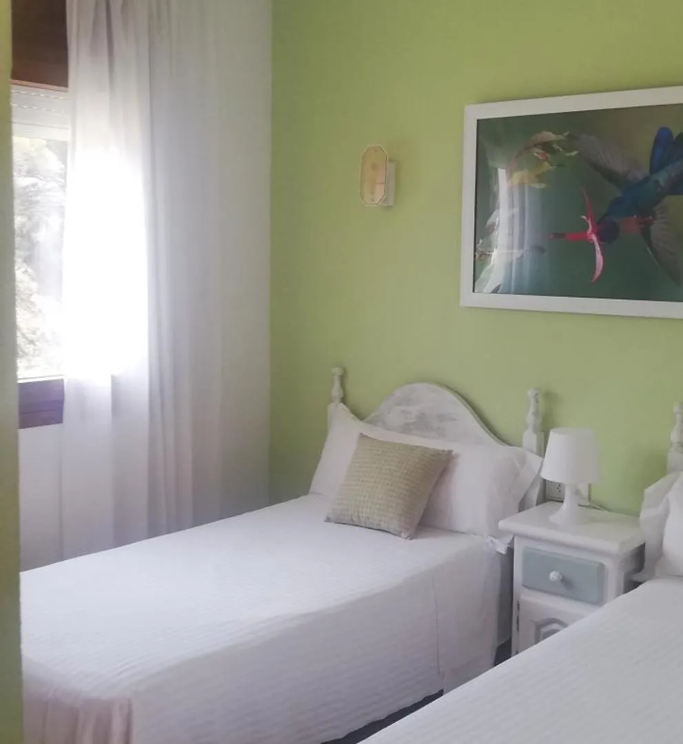 Hostal Los Pinares Lloret de Mar Guest house