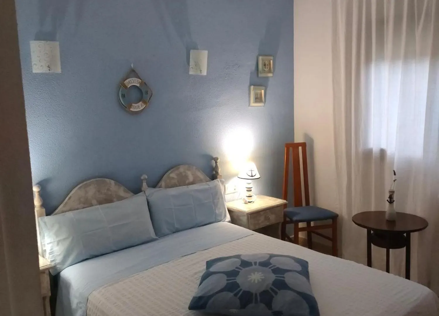 Affittacamere Hostal Los Pinares Lloret de Mar